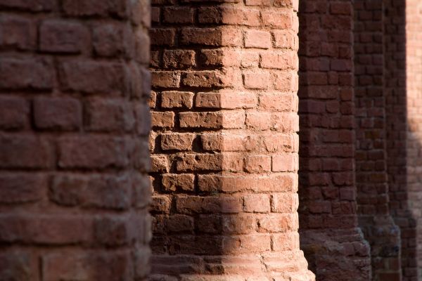 Brick Pillars Installation in Lake Mary